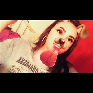 Meet your Posher, Annette